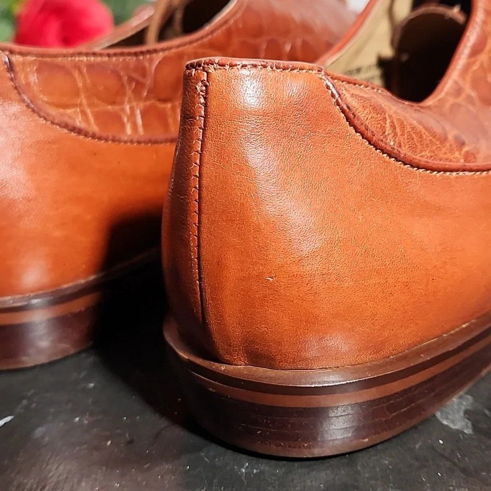 ANN MARINO Leather Embossed Women's Lace Tie Dress Shoe 8.5M